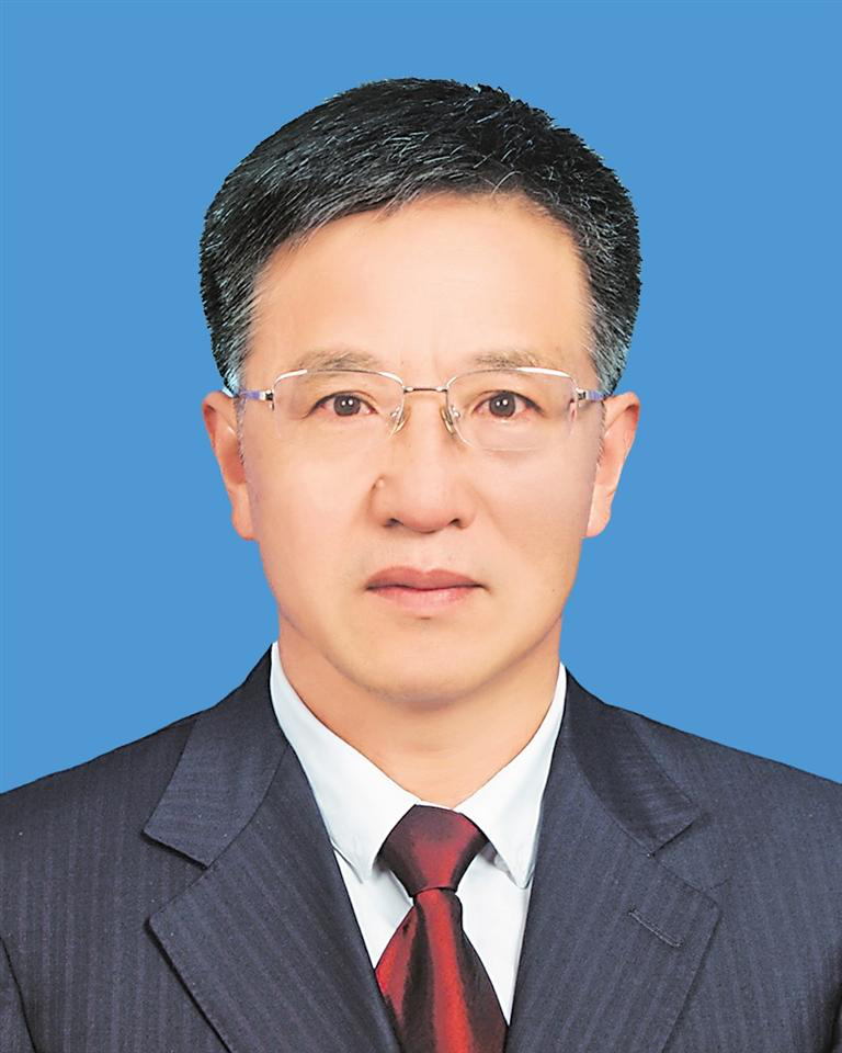 杨培君.png