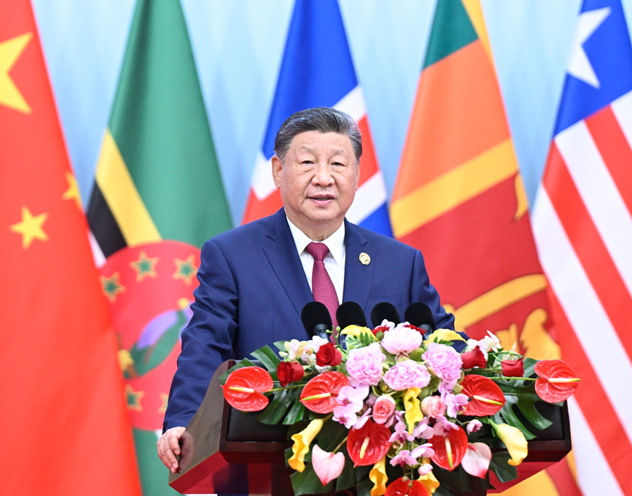 10月13日上午，国家主席习近平在北京国家会议中心出席全球妇女峰会开幕式并发表主旨讲话。新华社记者 申宏 摄.jpeg